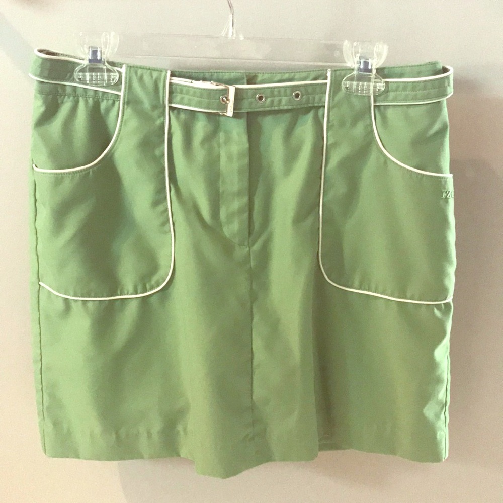 Izod golf skort - NWT